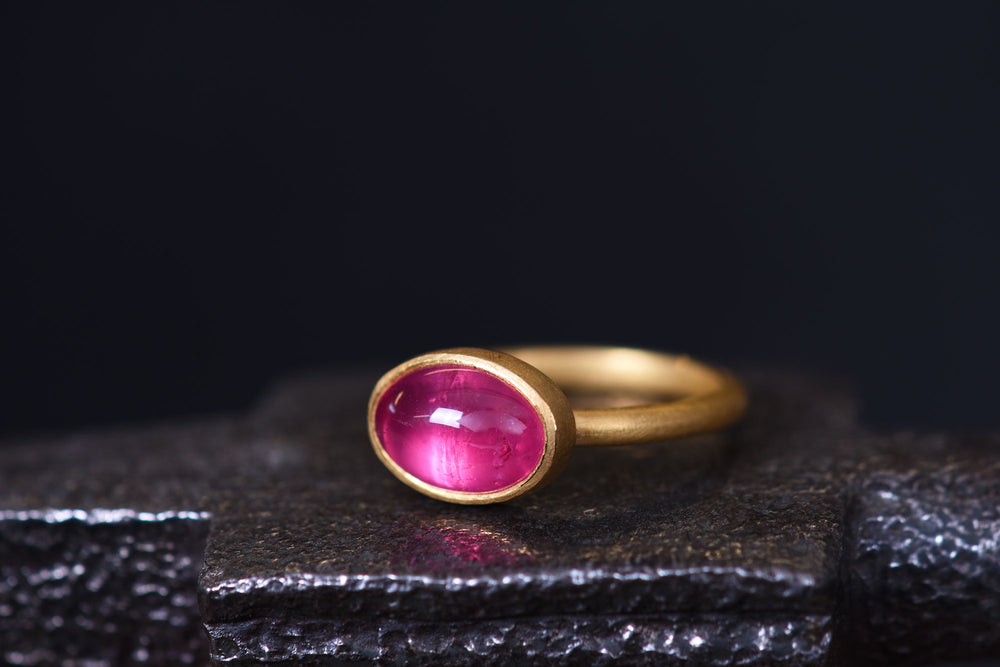 Spinel Ring